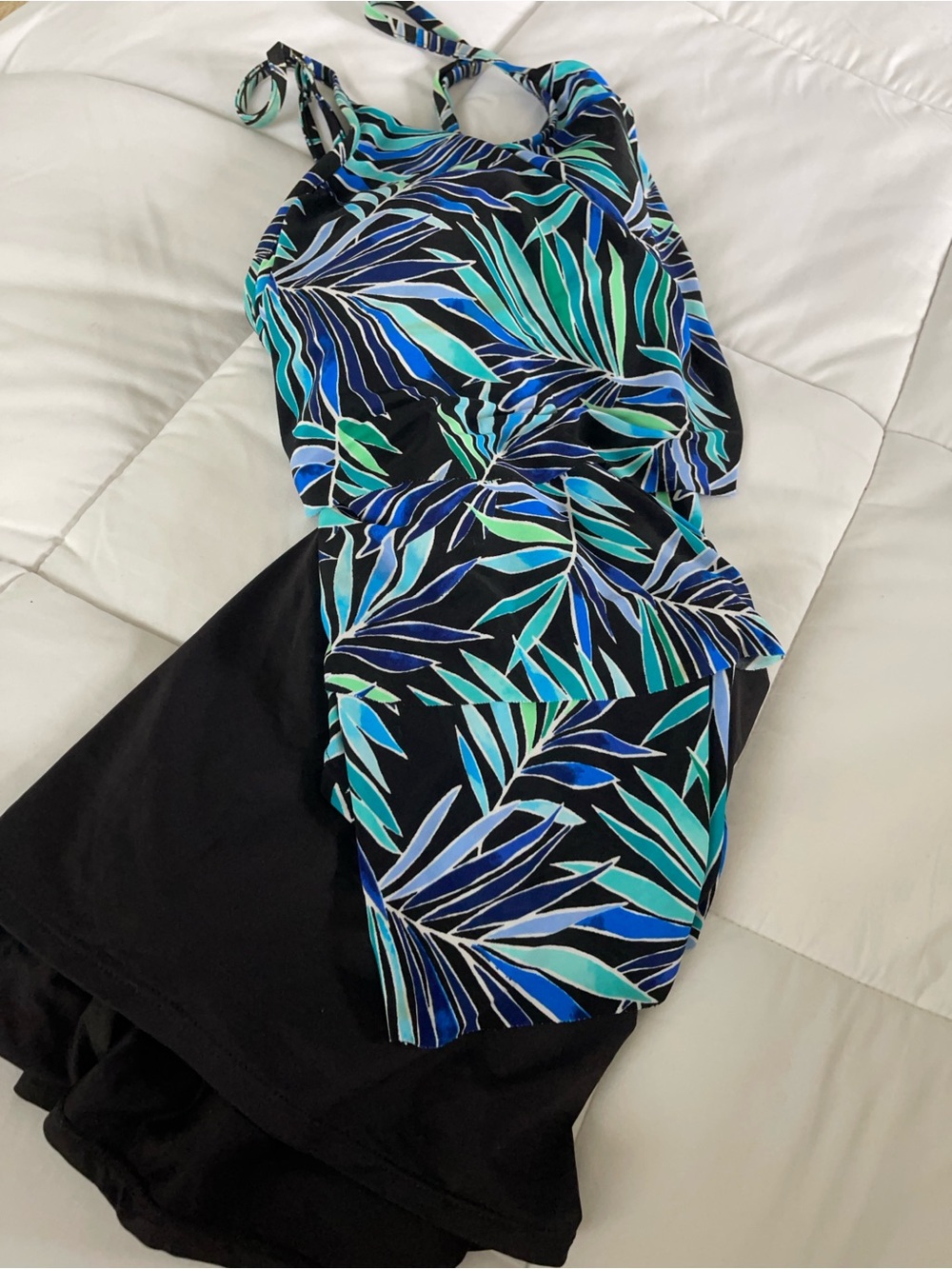 Tropical Leaf Print Women’s Tankini Swim Top in Teal & Blue